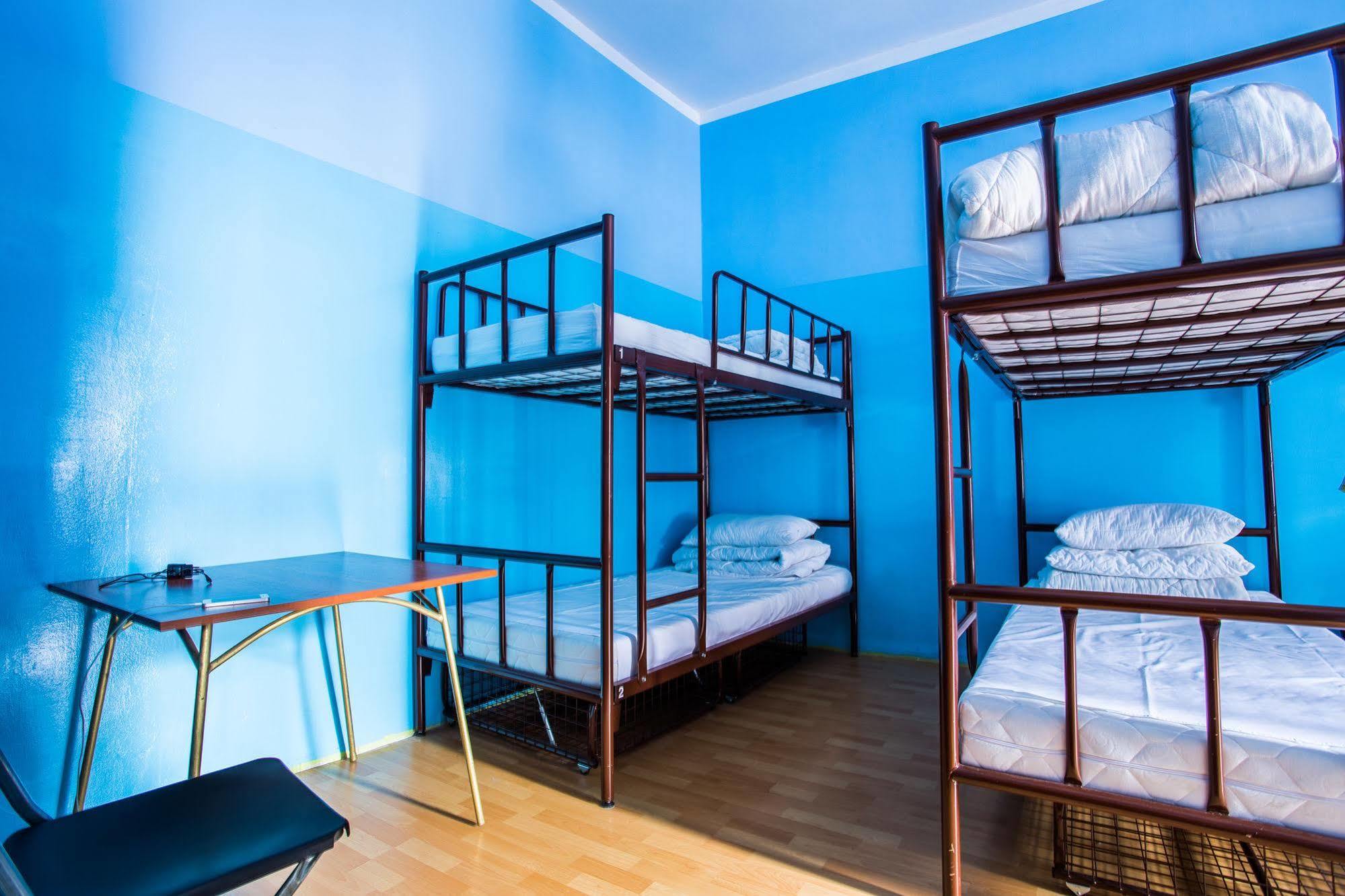 Pink Panther'S Hostel Krakow Ngoại thất bức ảnh